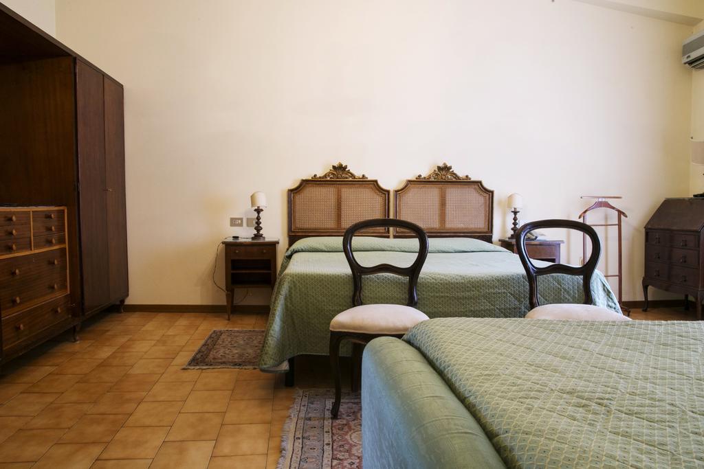 Hotel Villa Le Rondini ฟลอเรนซ์ ห้อง รูปภาพ