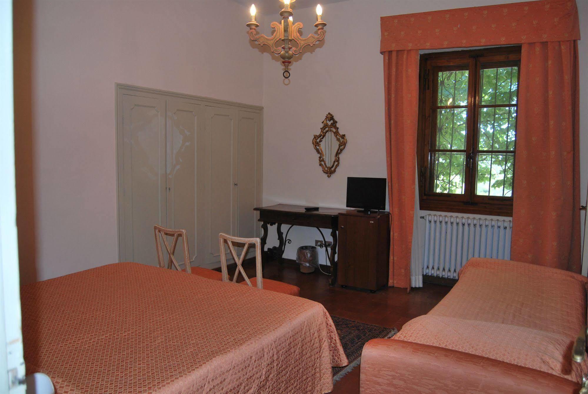 Hotel Villa Le Rondini ฟลอเรนซ์ ภายนอก รูปภาพ